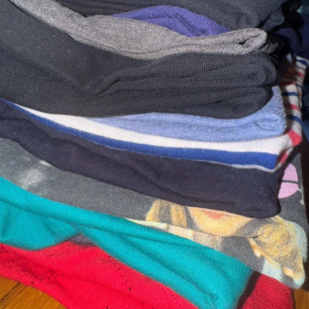 17 Tees for 10$